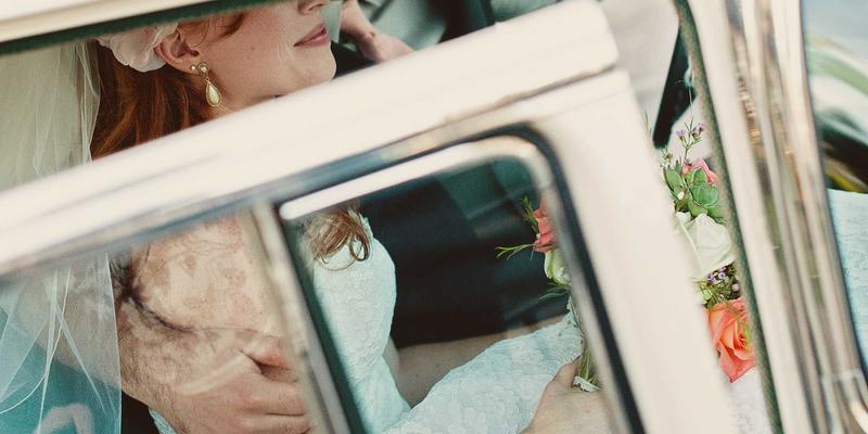 7T8J41：数字资源分享的赛博朋克密码与未来图景