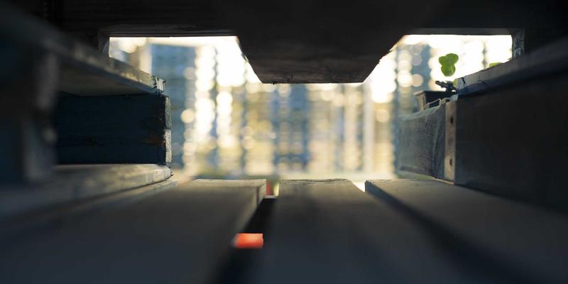 7T8J技术文档深度解析：如何通过MEMC动态补偿与AI画质增强实现8K超高清智能电视的视觉革命