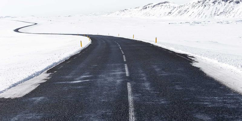 7T8J芯片如何重塑数据中心能效版图：数字资源优化的关键技术解析