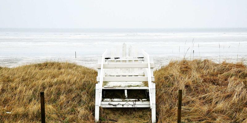 7T8J芯片异构计算架构解析：如何重塑赛博朋克级AR/VR体验，优化实时渲染与交互延迟