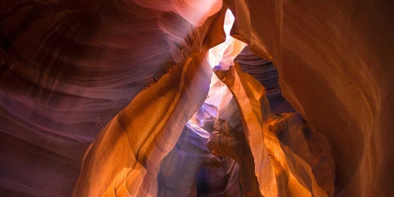 赛博朋克时代的核心引擎：7T8J处理器如何重塑智能手机的网络服务与数字资源体验